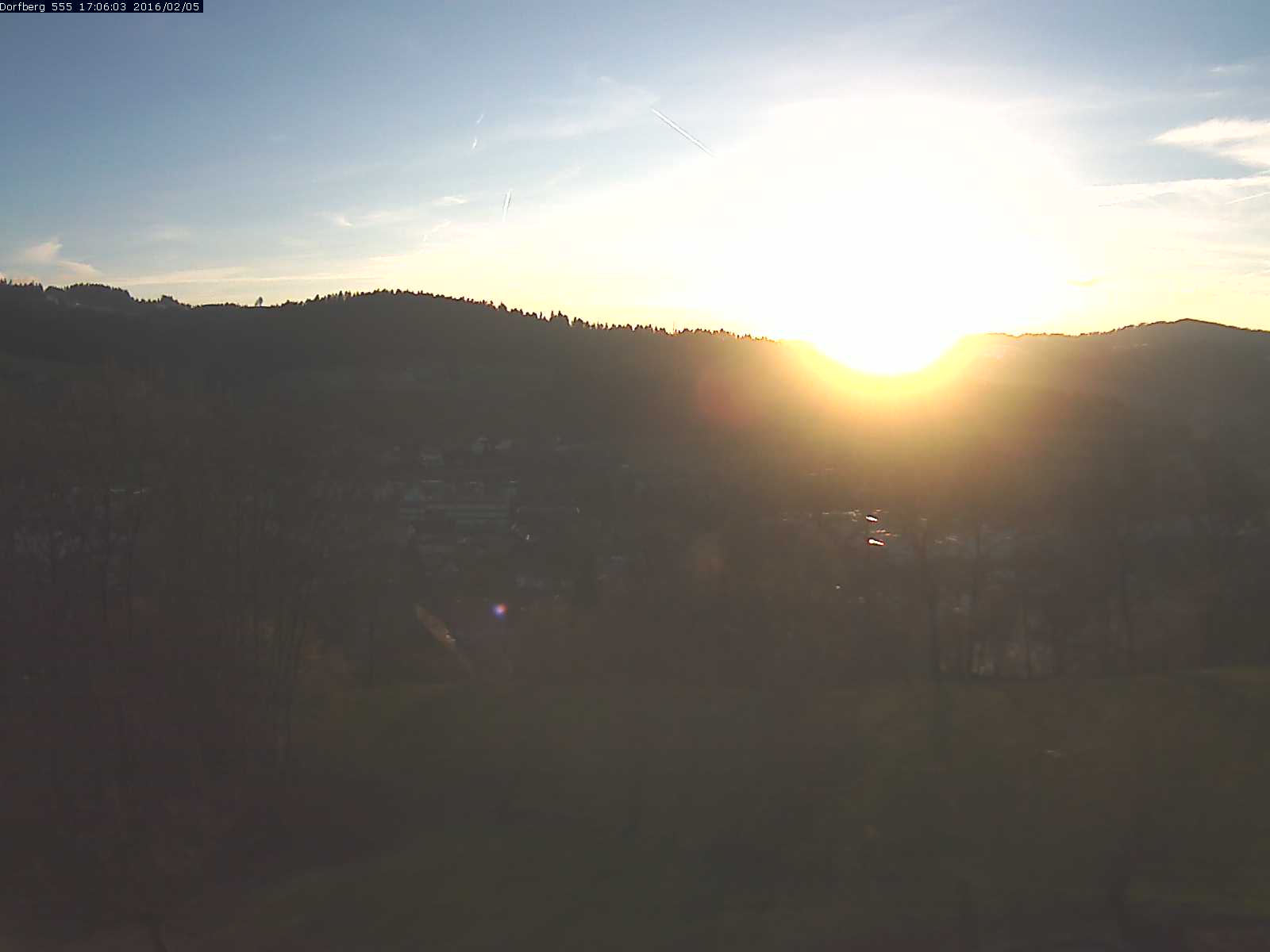 Webcam-Bild: Aussicht vom Dorfberg in Langnau 20160205-170601