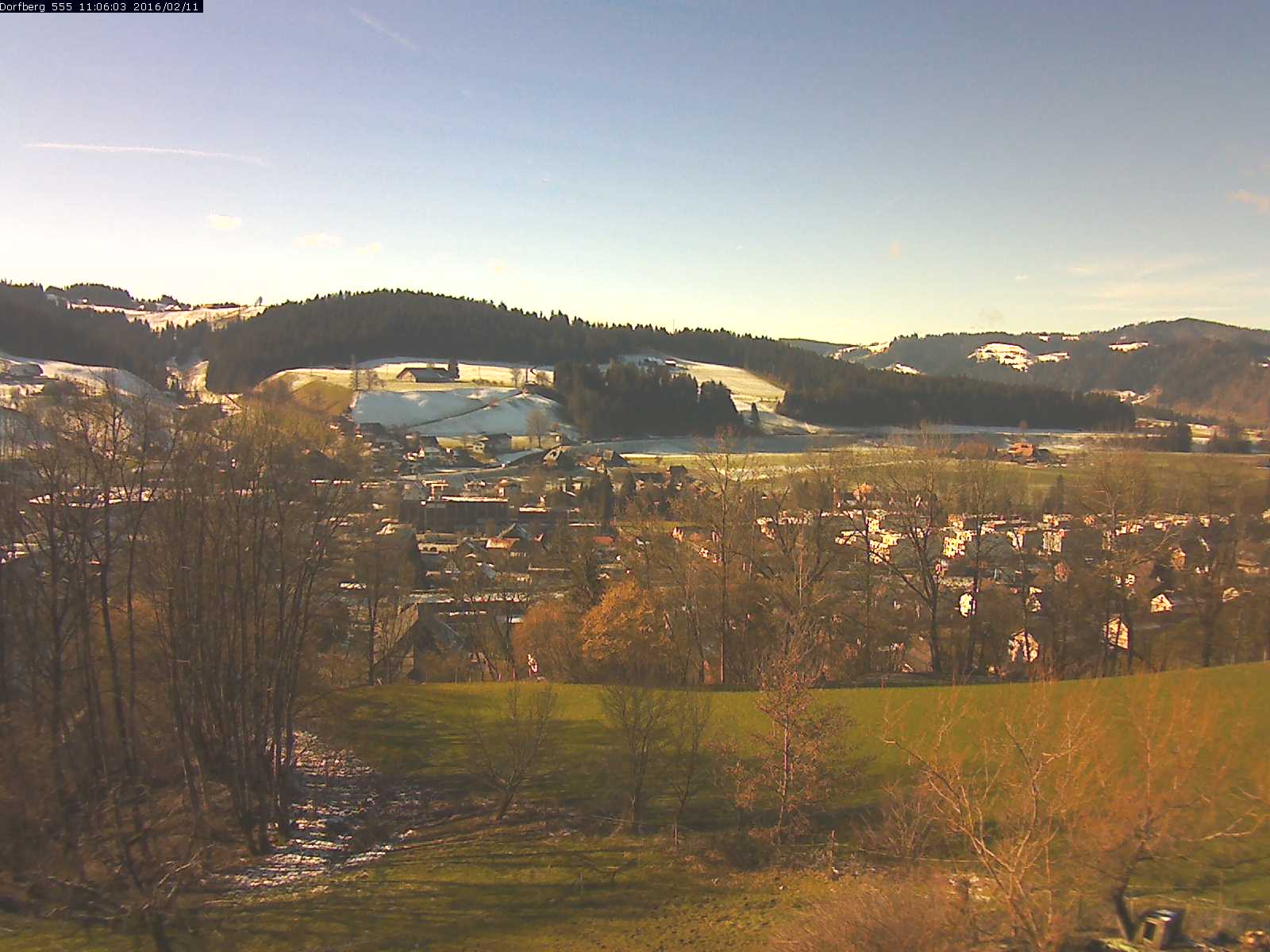 Webcam-Bild: Aussicht vom Dorfberg in Langnau 20160211-110601