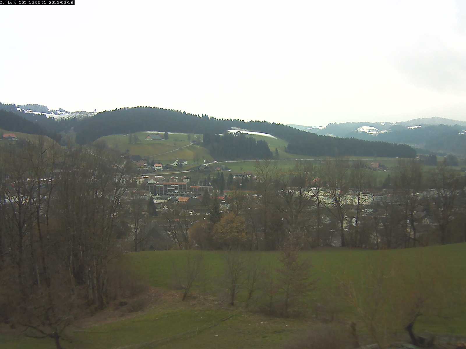 Webcam-Bild: Aussicht vom Dorfberg in Langnau 20160218-150601