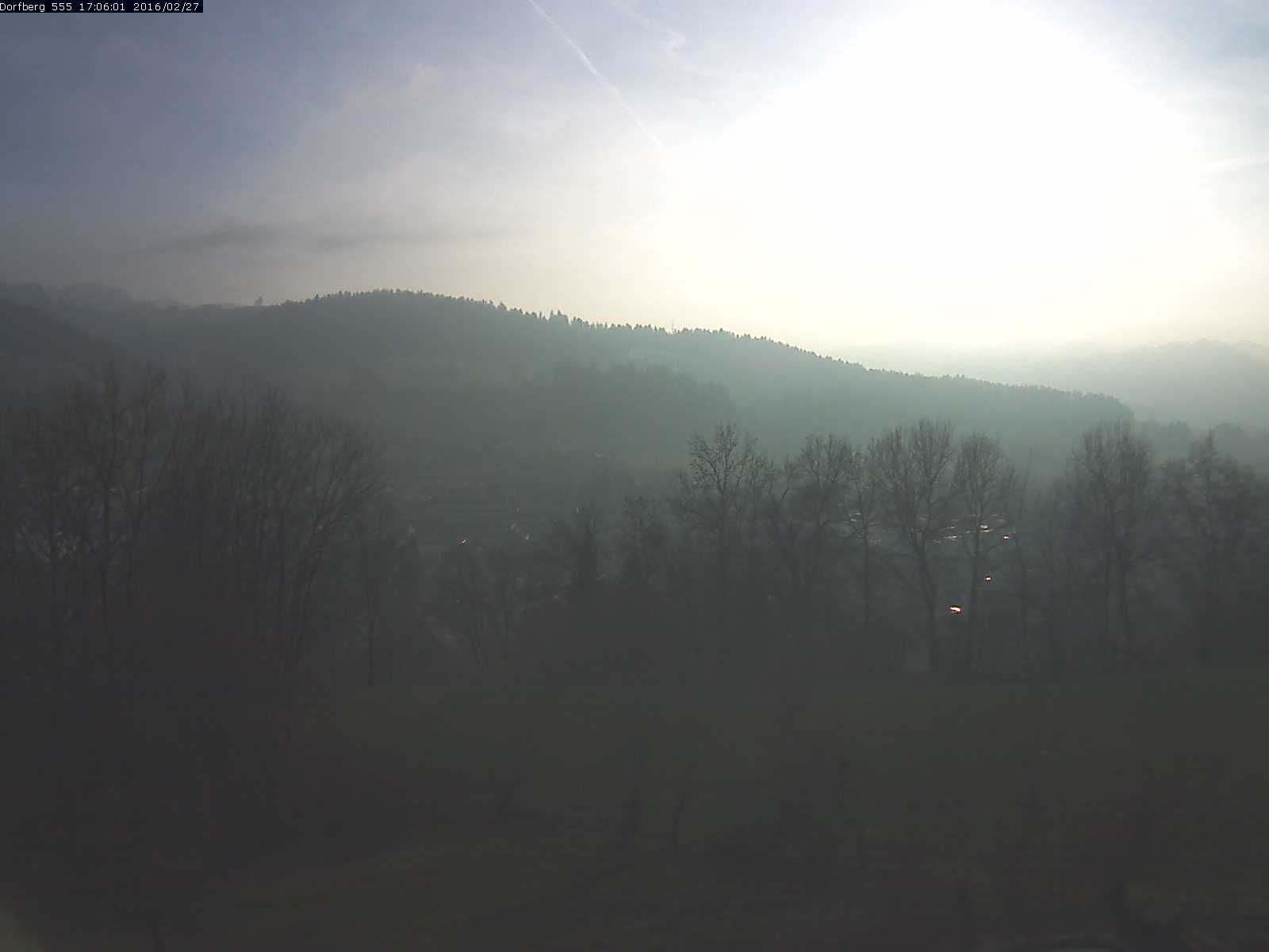 Webcam-Bild: Aussicht vom Dorfberg in Langnau 20160227-170601