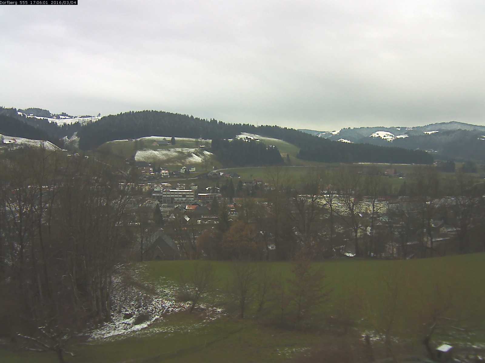 Webcam-Bild: Aussicht vom Dorfberg in Langnau 20160304-170601