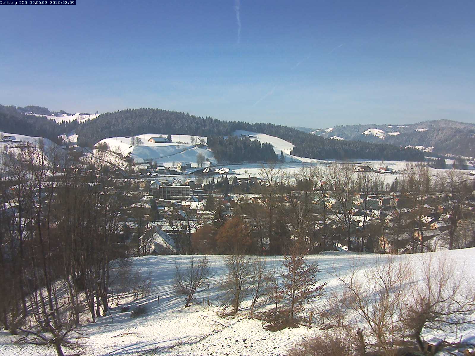 Webcam-Bild: Aussicht vom Dorfberg in Langnau 20160309-090601