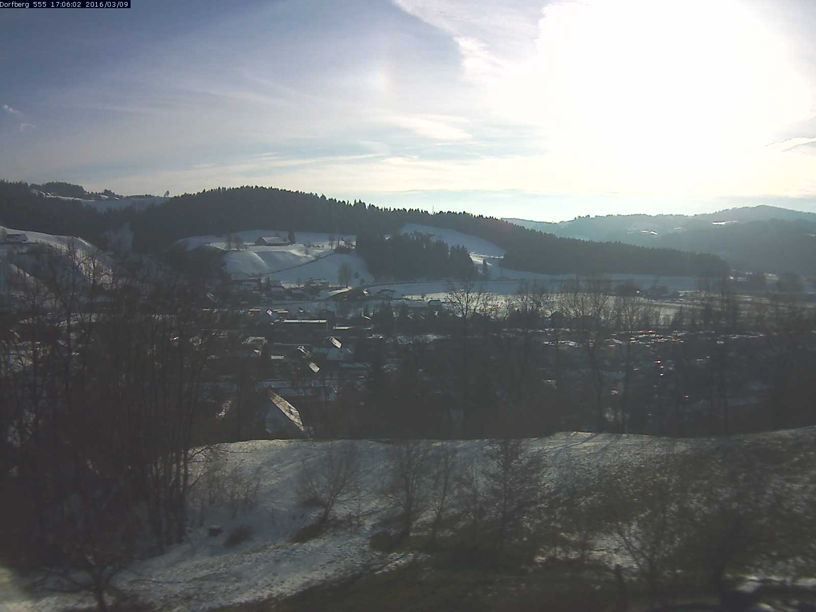 Webcam-Bild: Aussicht vom Dorfberg in Langnau 20160309-170601