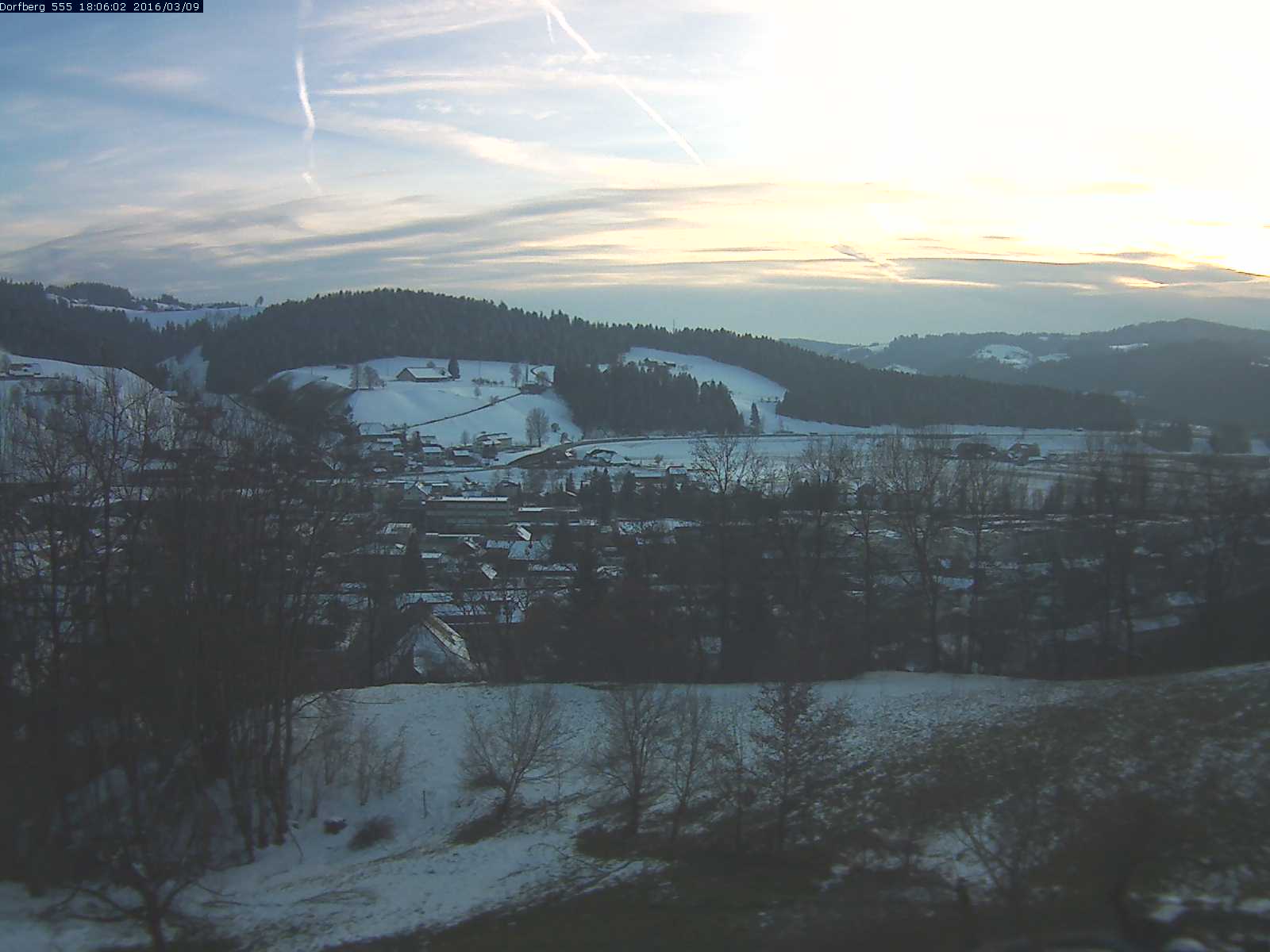 Webcam-Bild: Aussicht vom Dorfberg in Langnau 20160309-180601