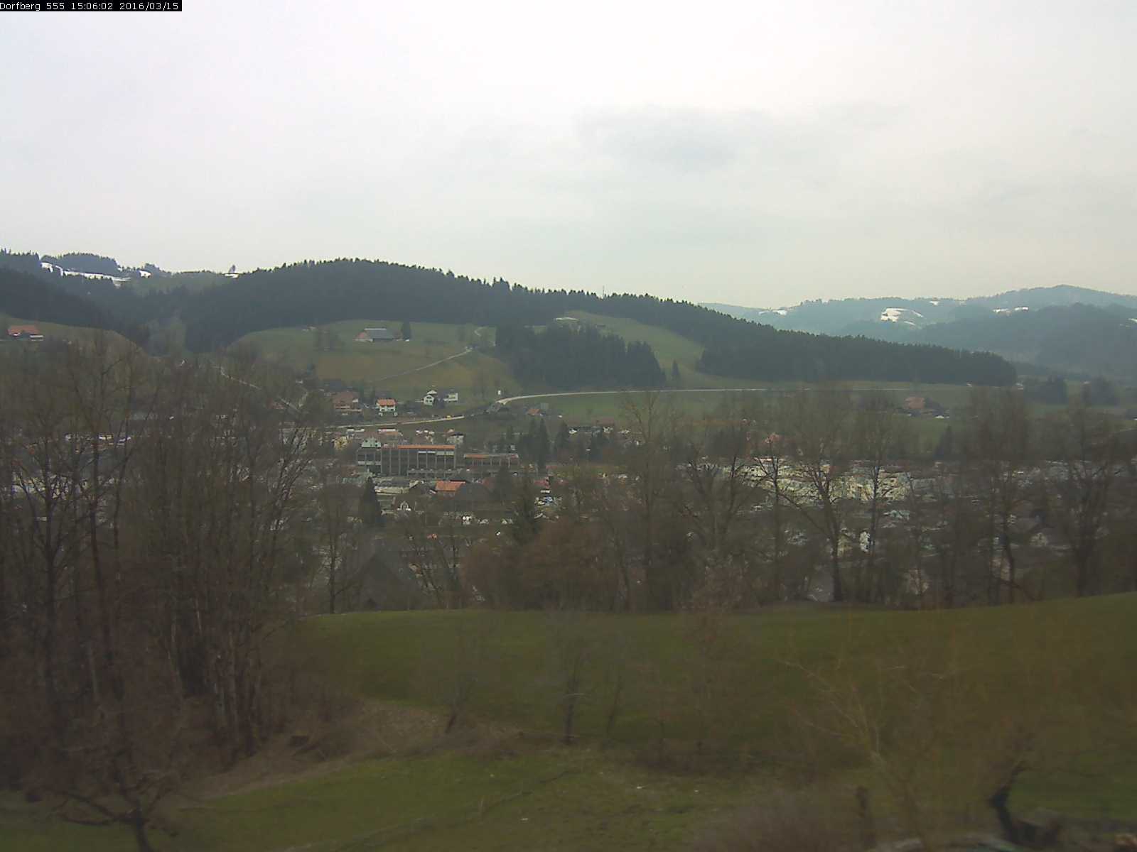 Webcam-Bild: Aussicht vom Dorfberg in Langnau 20160315-150601