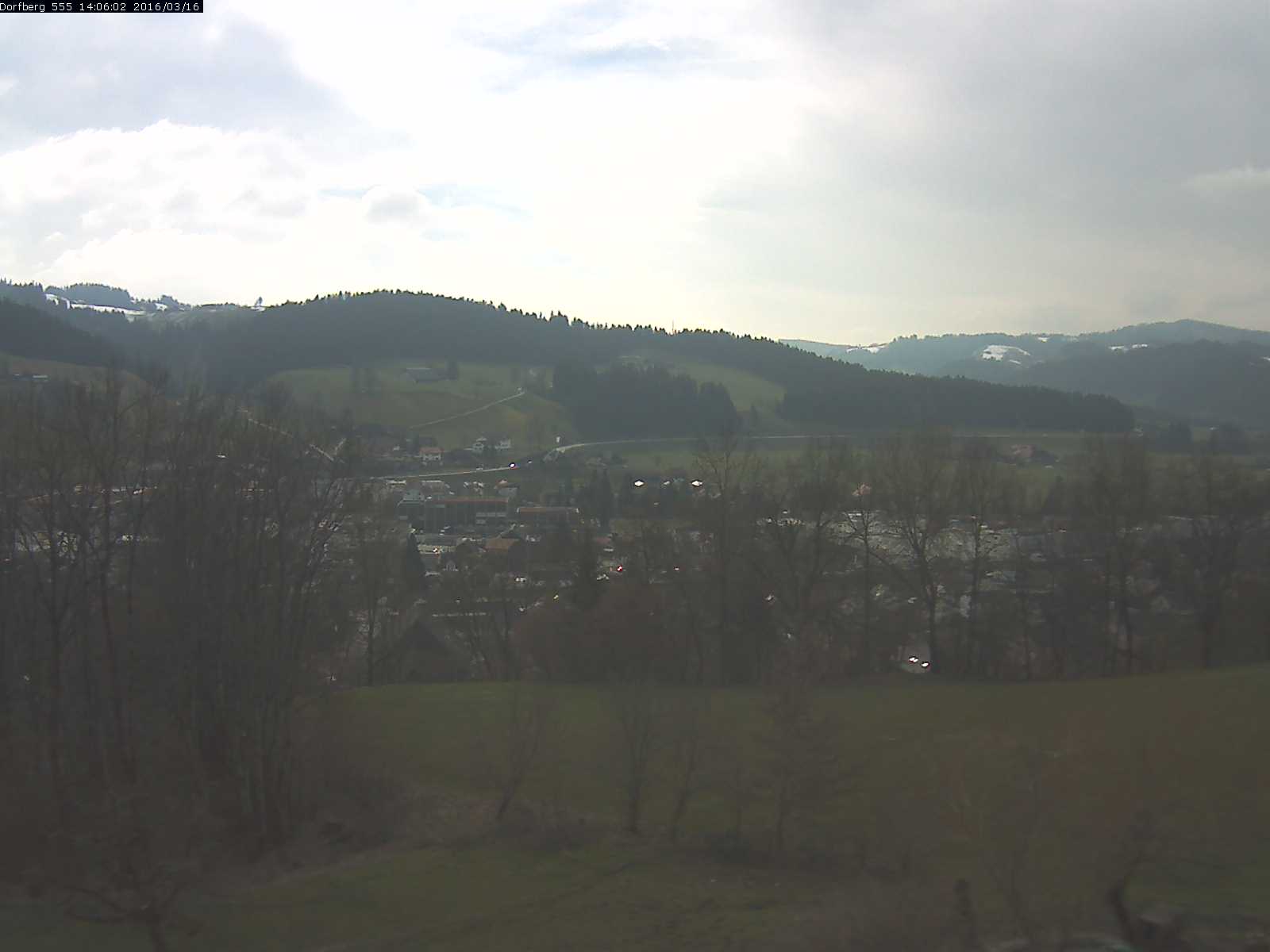 Webcam-Bild: Aussicht vom Dorfberg in Langnau 20160316-140601