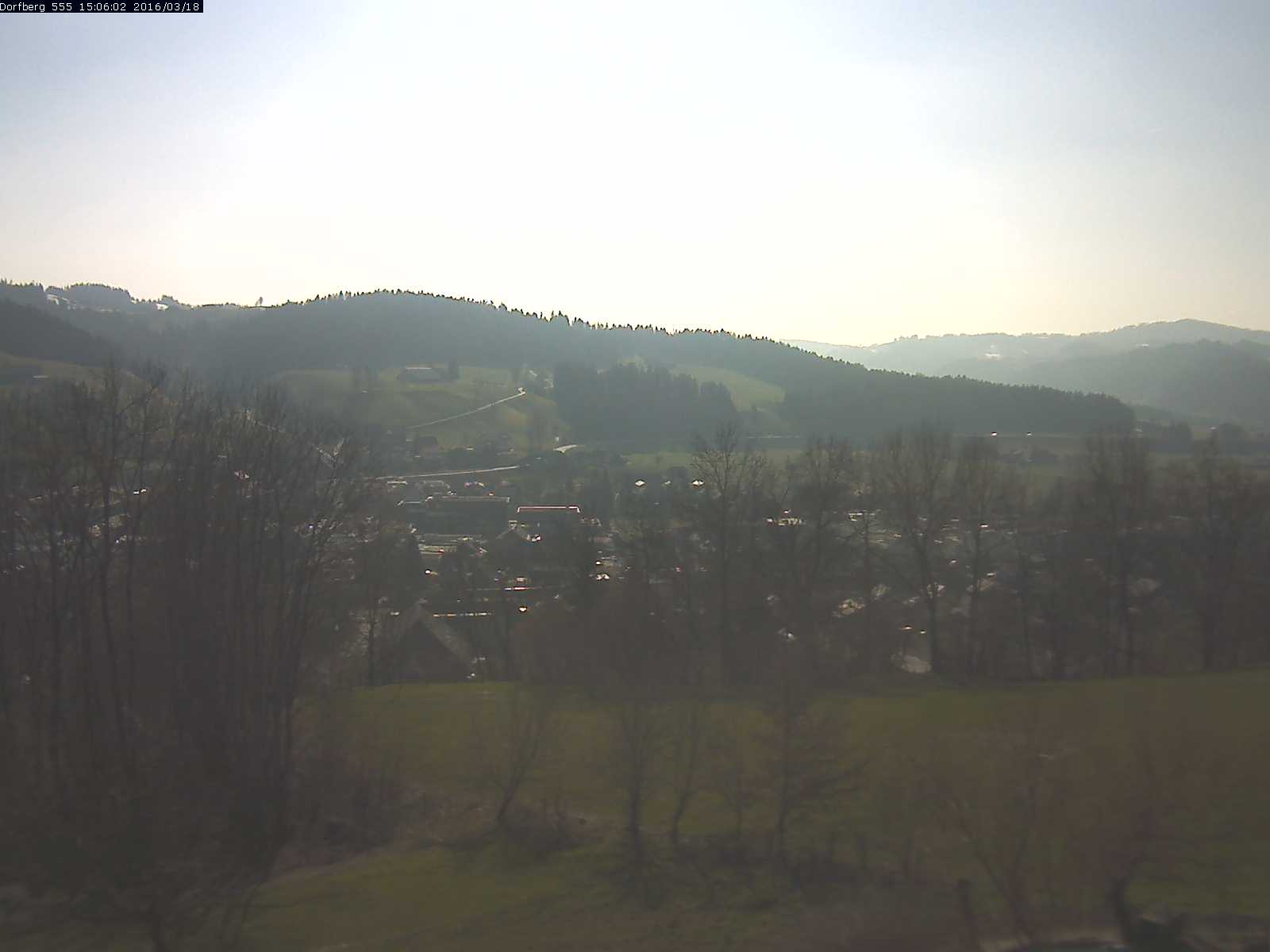 Webcam-Bild: Aussicht vom Dorfberg in Langnau 20160318-150601