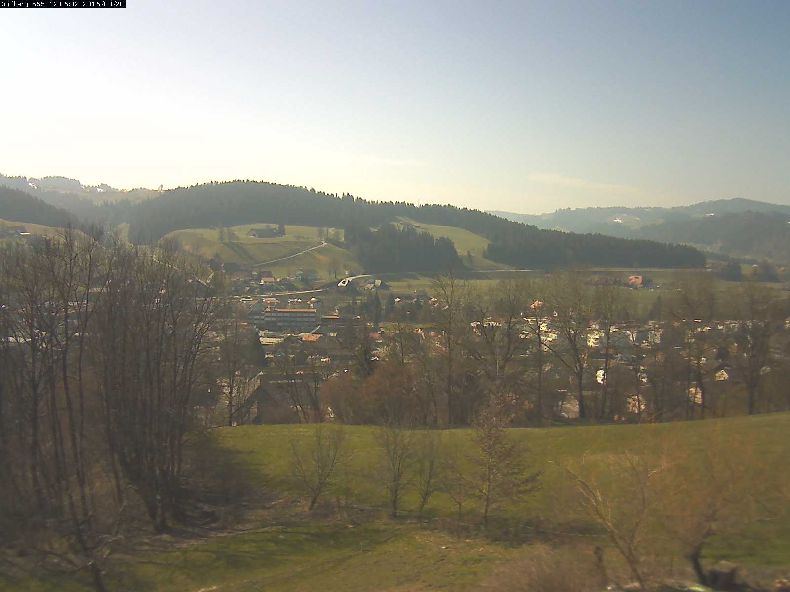 Webcam-Bild: Aussicht vom Dorfberg in Langnau 20160320-120601