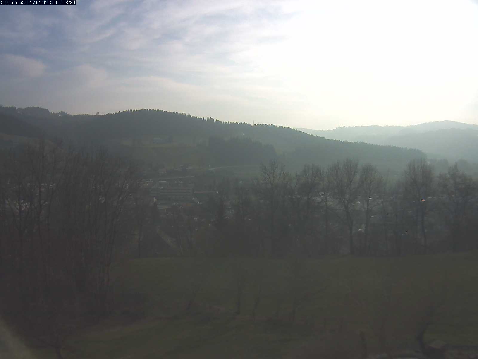 Webcam-Bild: Aussicht vom Dorfberg in Langnau 20160320-170601