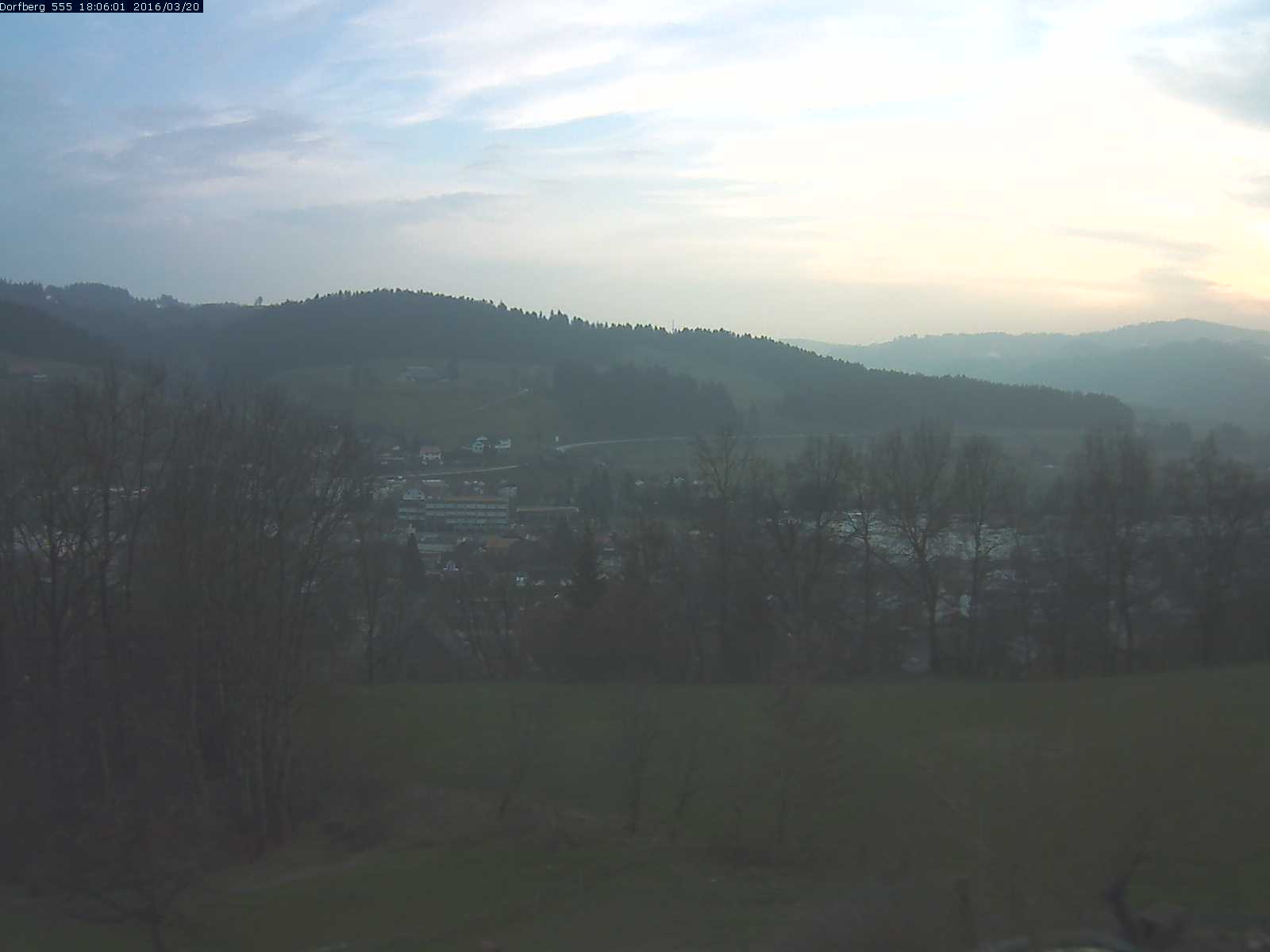 Webcam-Bild: Aussicht vom Dorfberg in Langnau 20160320-180601