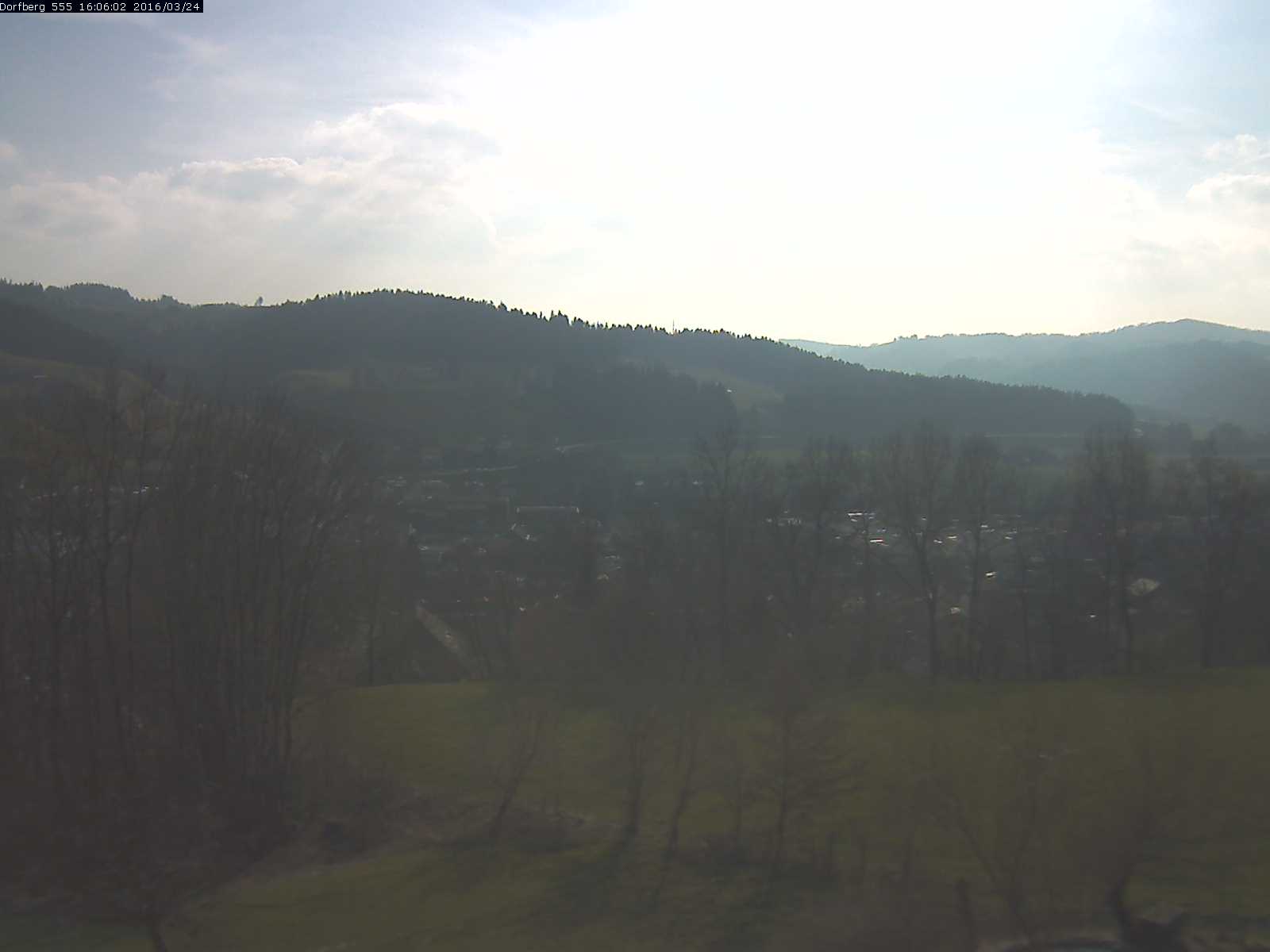Webcam-Bild: Aussicht vom Dorfberg in Langnau 20160324-160601