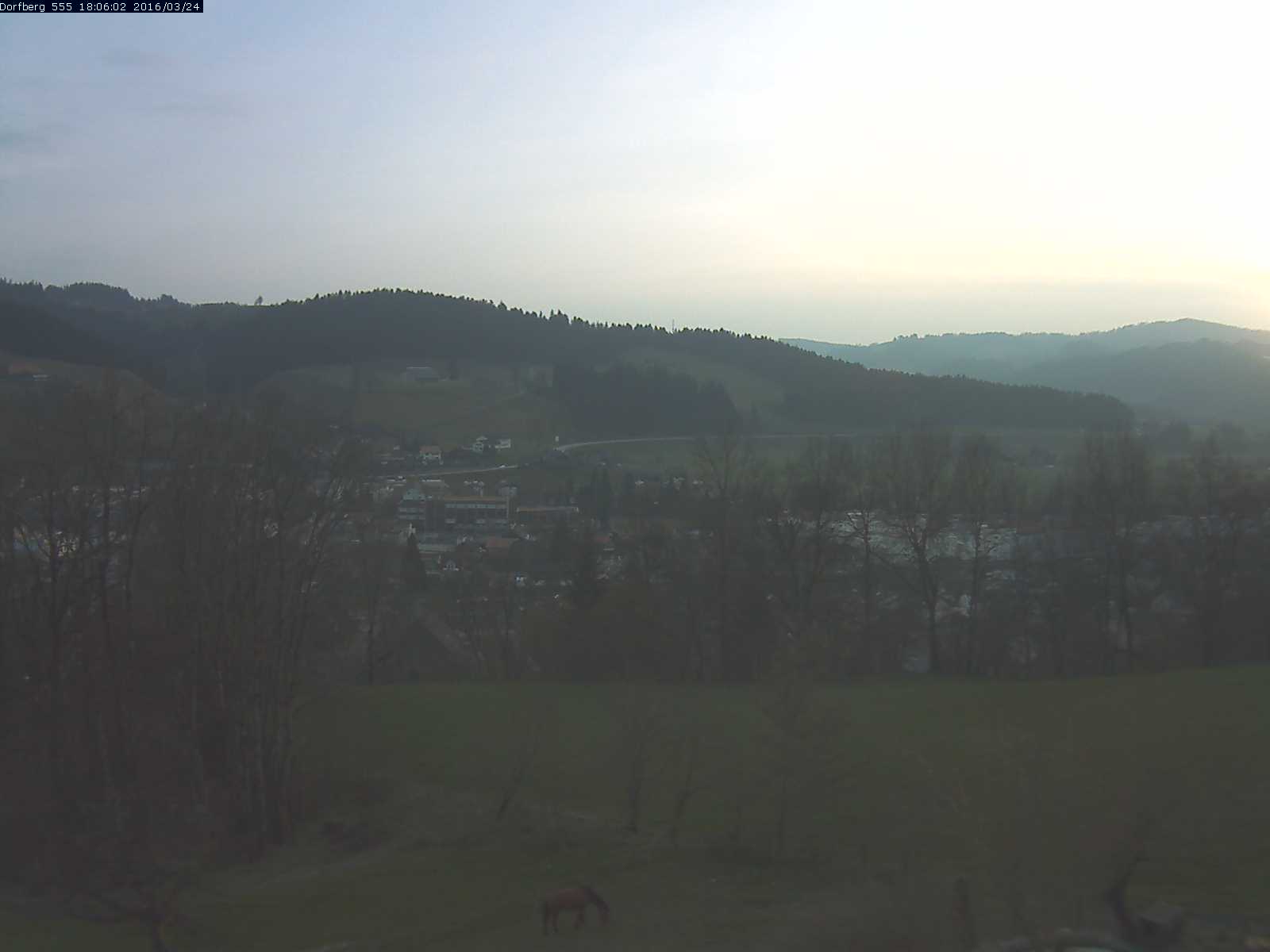 Webcam-Bild: Aussicht vom Dorfberg in Langnau 20160324-180601