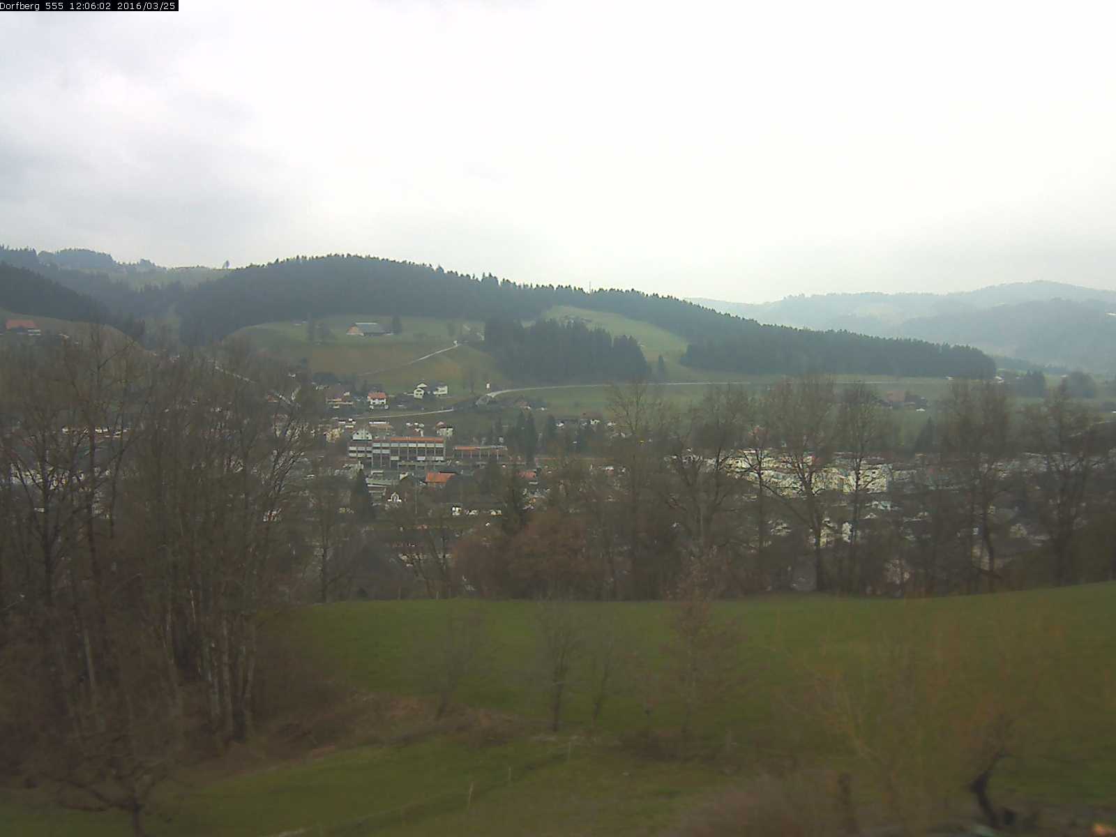 Webcam-Bild: Aussicht vom Dorfberg in Langnau 20160325-120601