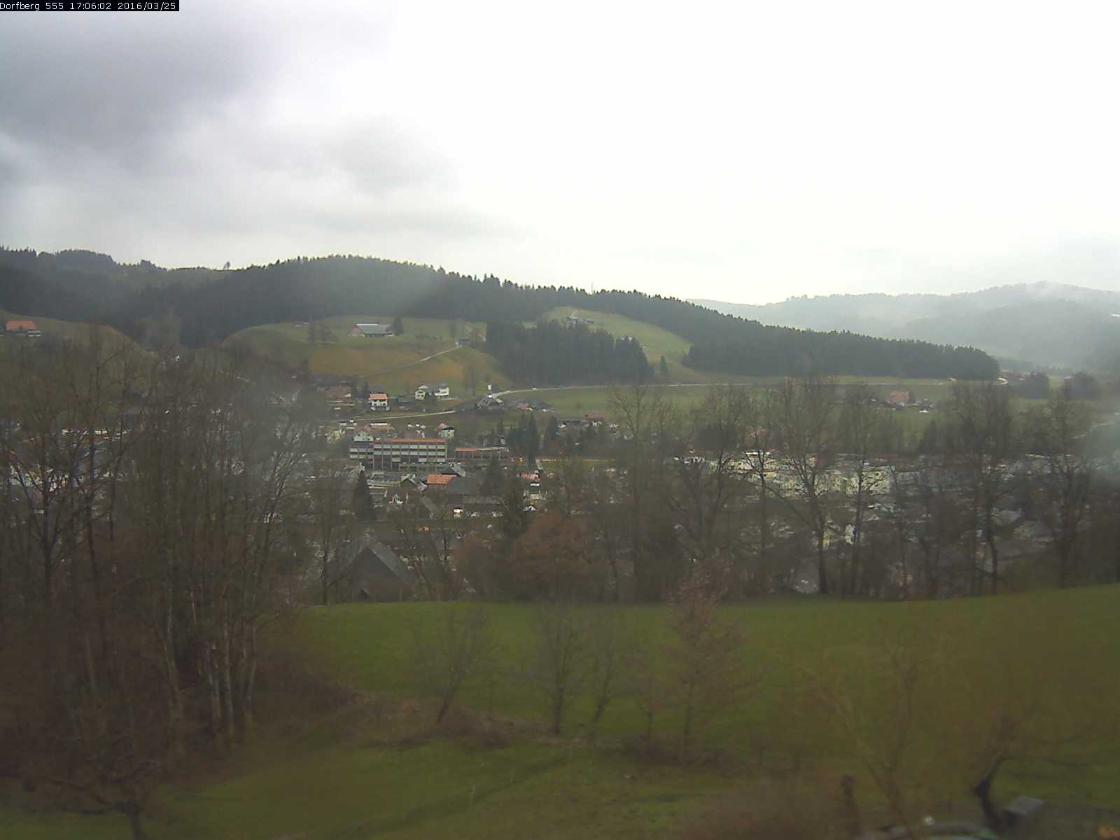 Webcam-Bild: Aussicht vom Dorfberg in Langnau 20160325-170601