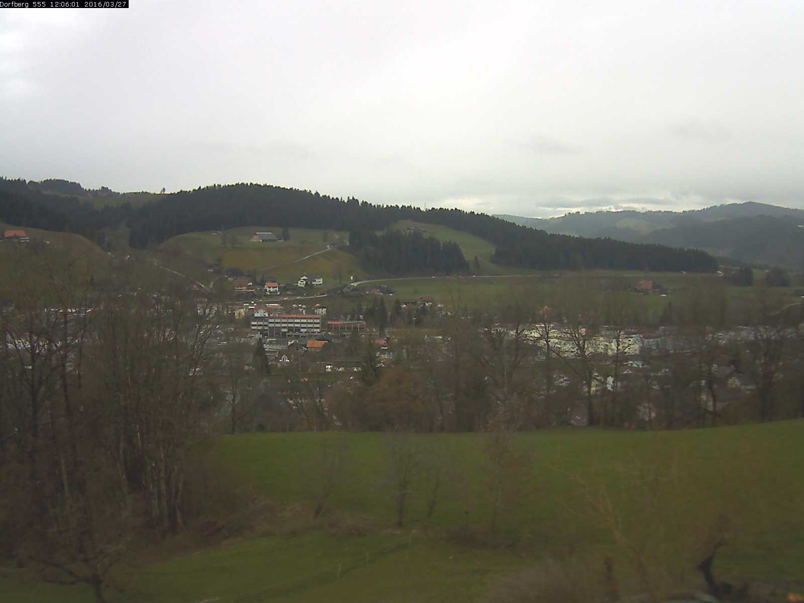 Webcam-Bild: Aussicht vom Dorfberg in Langnau 20160327-120601