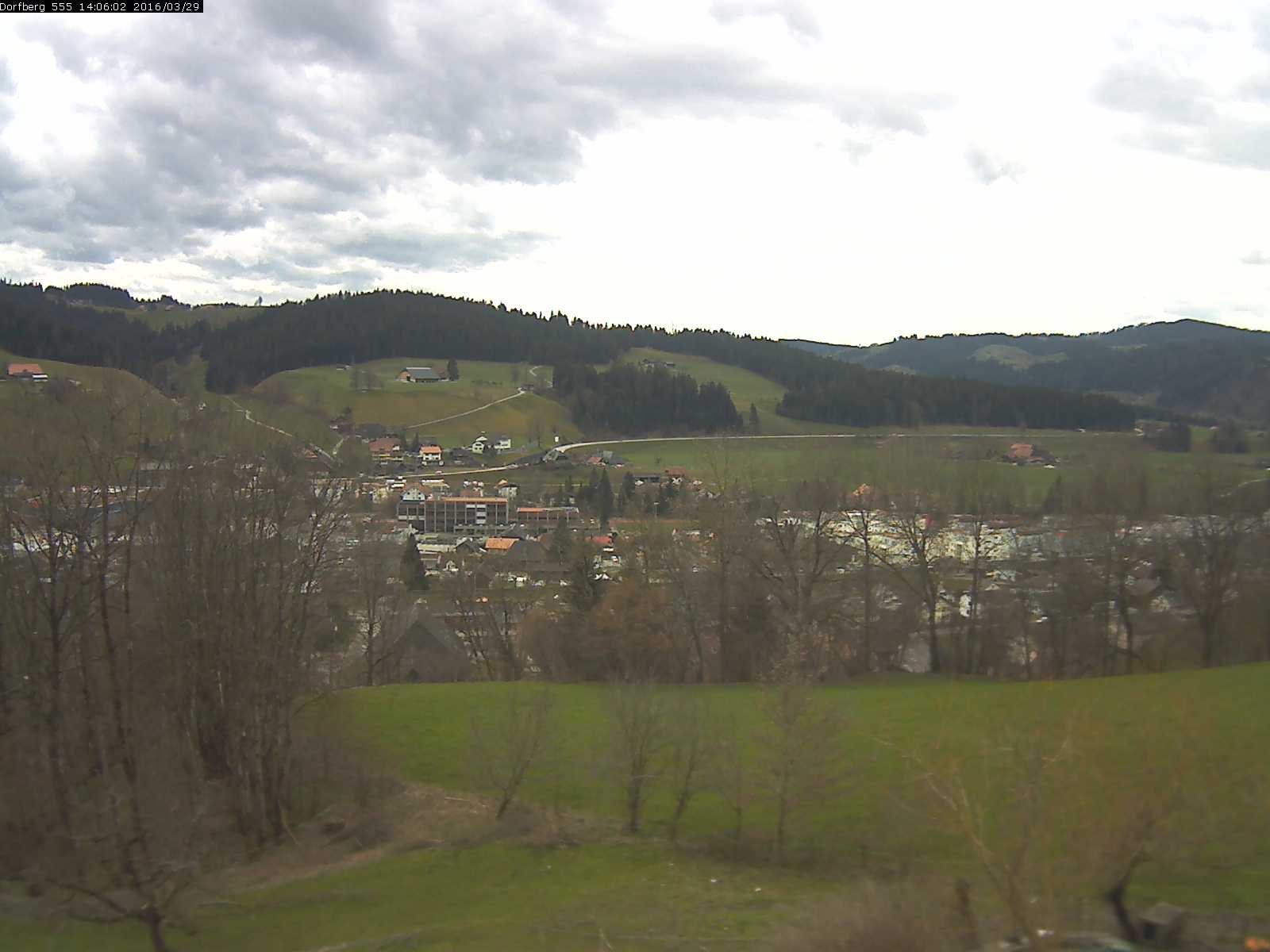 Webcam-Bild: Aussicht vom Dorfberg in Langnau 20160329-140601