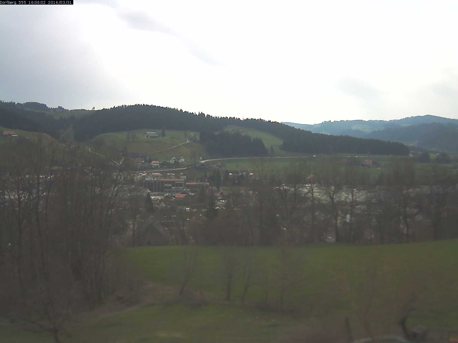 Webcam-Bild: Aussicht vom Dorfberg in Langnau 20160331-160601