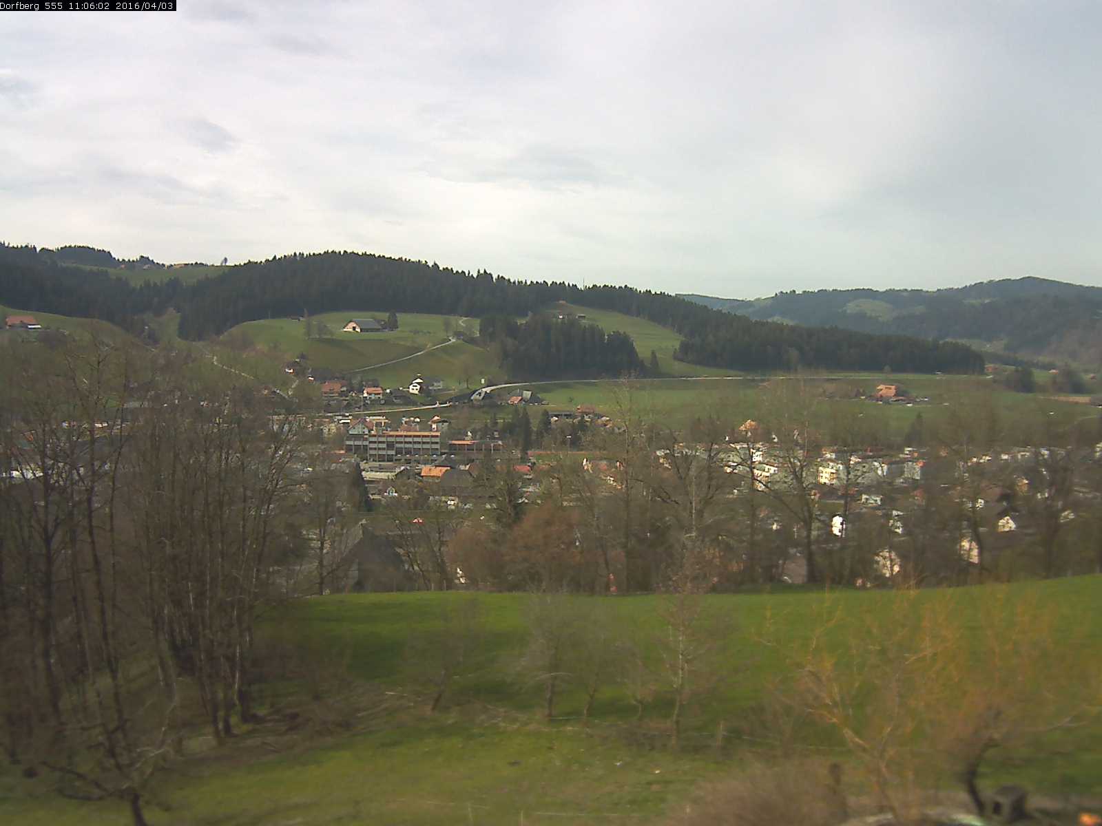 Webcam-Bild: Aussicht vom Dorfberg in Langnau 20160403-110601