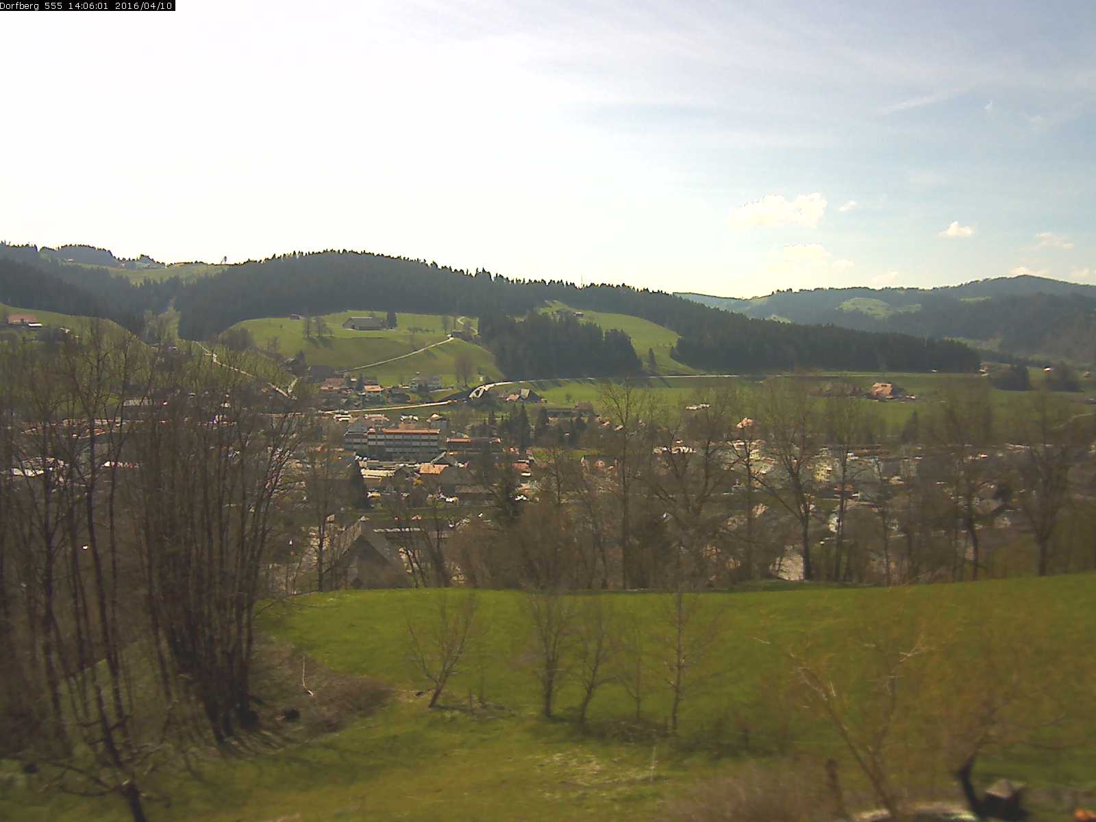 Webcam-Bild: Aussicht vom Dorfberg in Langnau 20160410-140601