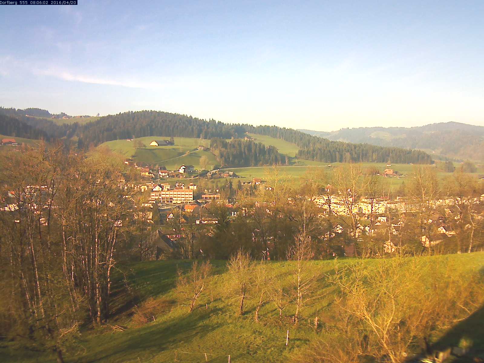 Webcam-Bild: Aussicht vom Dorfberg in Langnau 20160420-080601