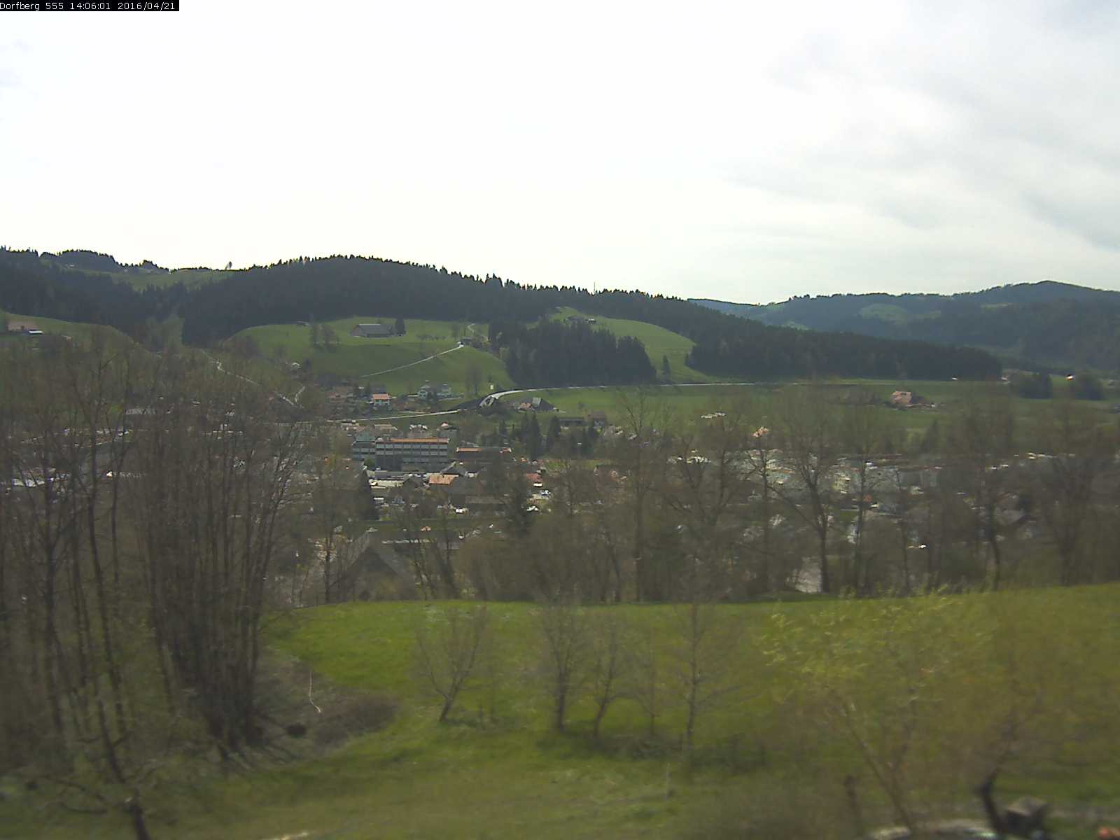 Webcam-Bild: Aussicht vom Dorfberg in Langnau 20160421-140601