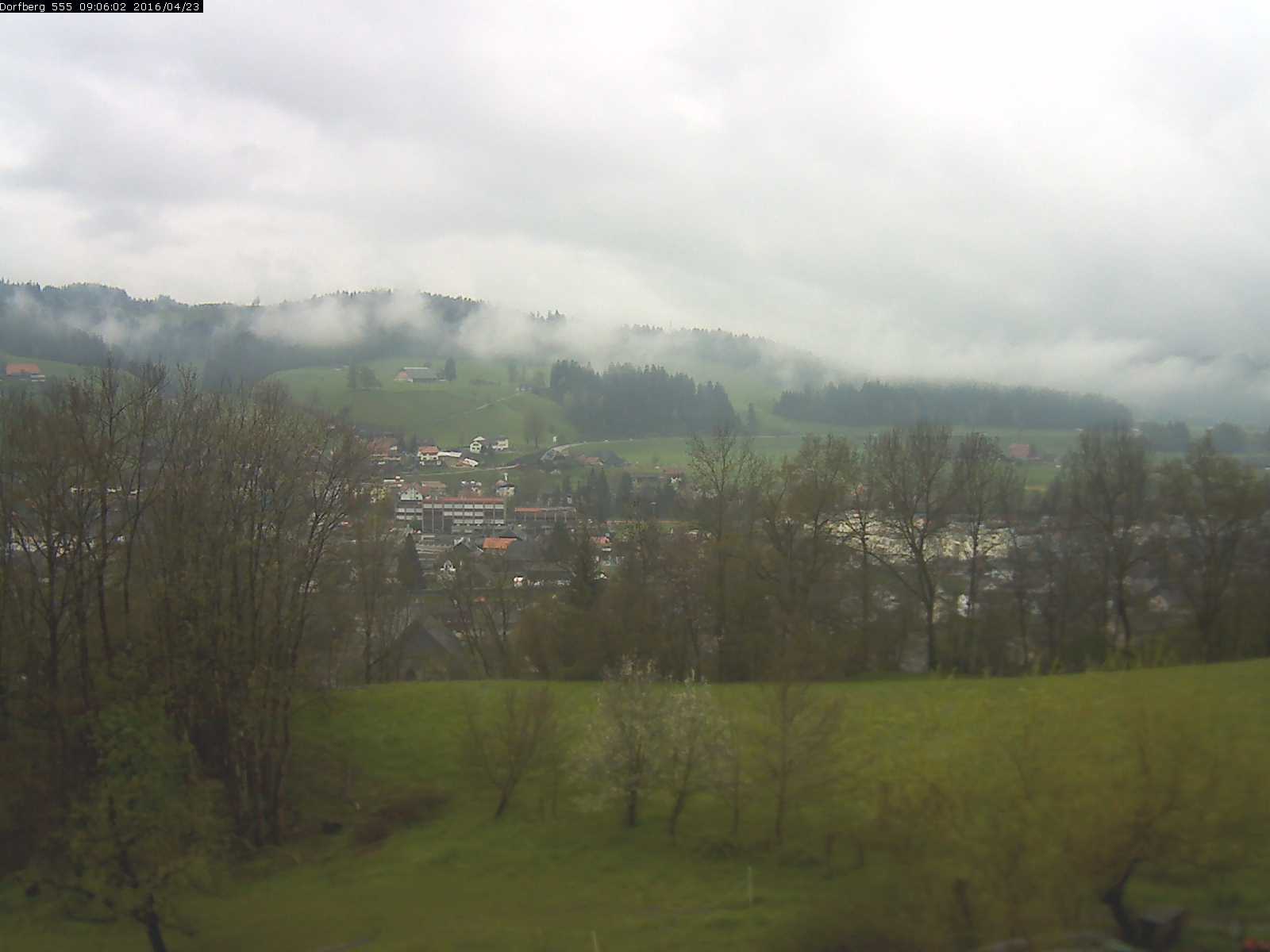 Webcam-Bild: Aussicht vom Dorfberg in Langnau 20160423-090601