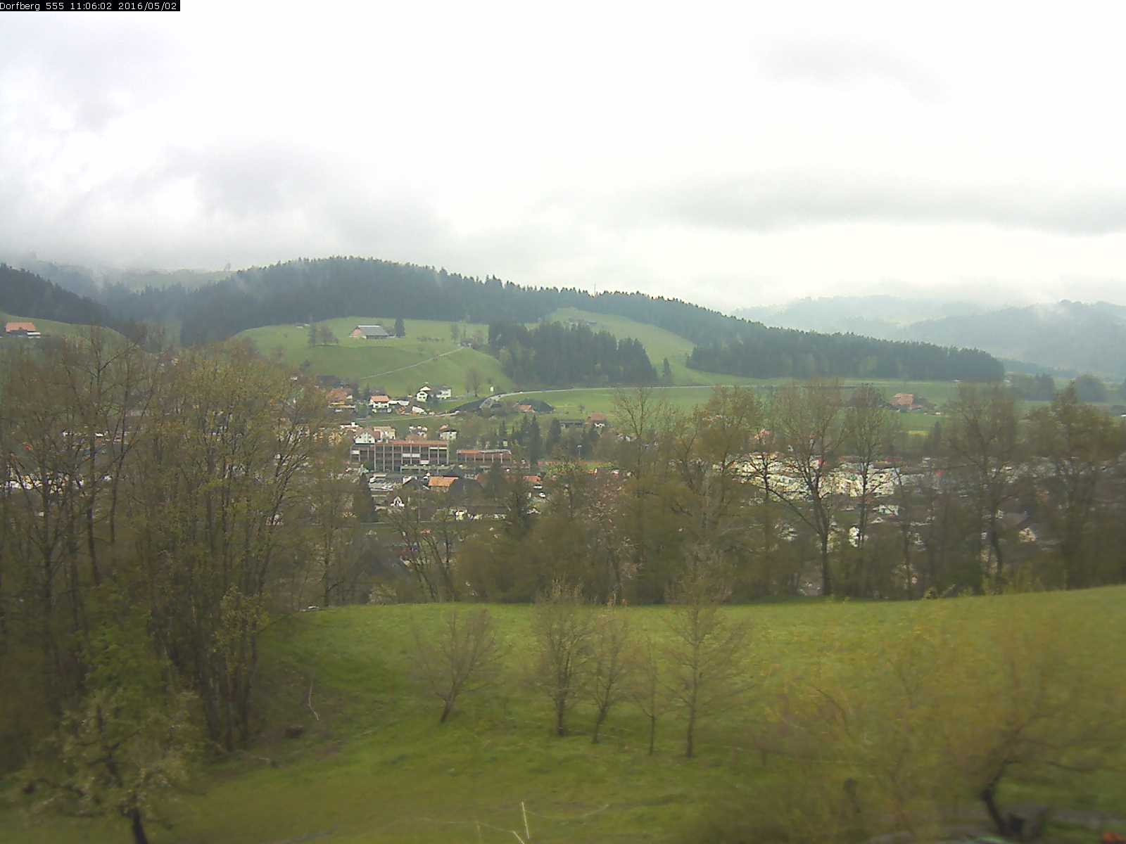 Webcam-Bild: Aussicht vom Dorfberg in Langnau 20160502-110601