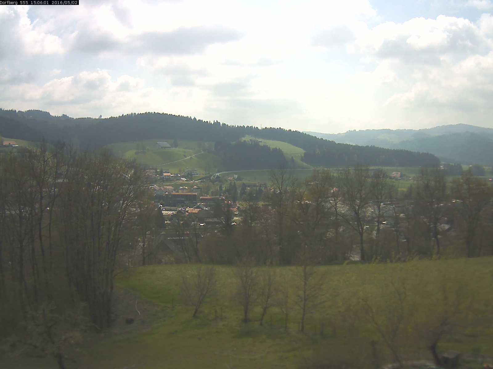Webcam-Bild: Aussicht vom Dorfberg in Langnau 20160502-150601