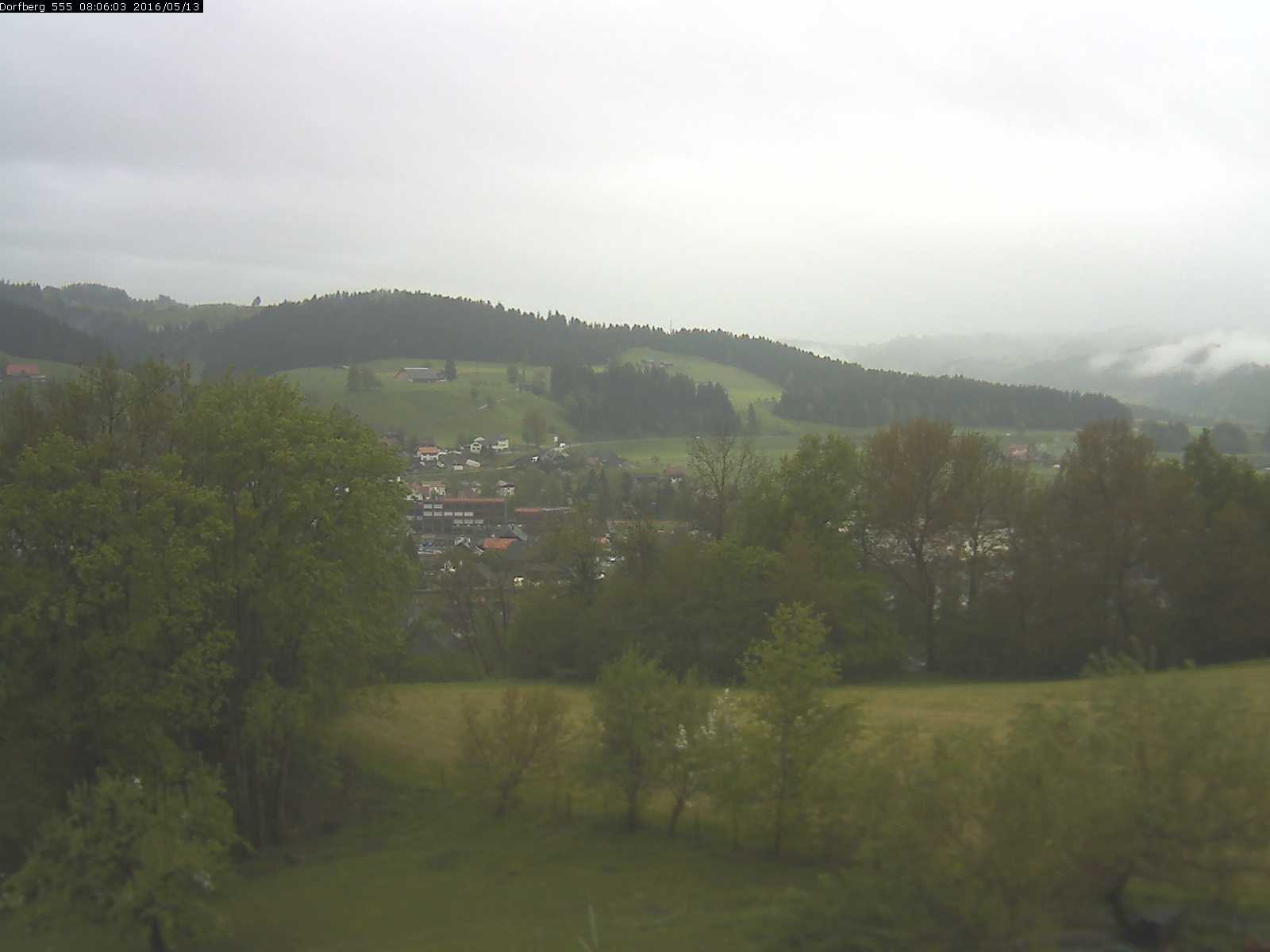Webcam-Bild: Aussicht vom Dorfberg in Langnau 20160513-080601