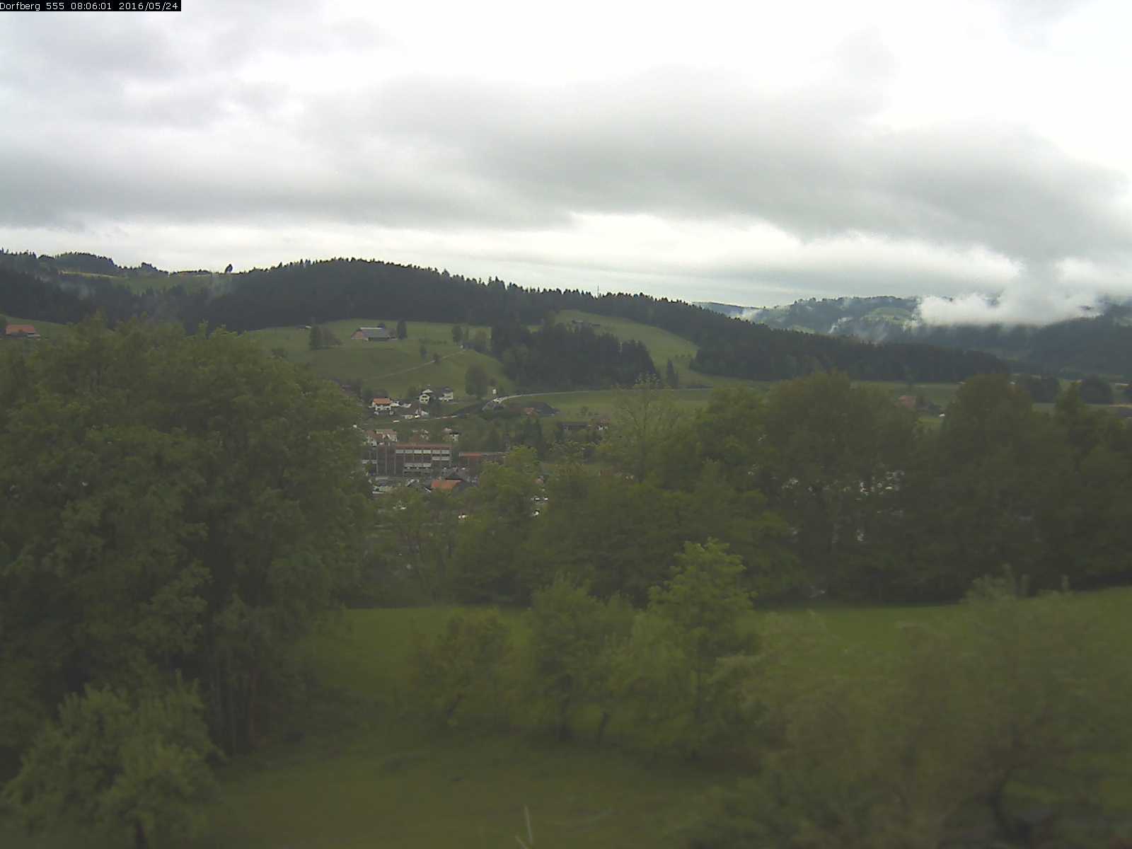 Webcam-Bild: Aussicht vom Dorfberg in Langnau 20160524-080601