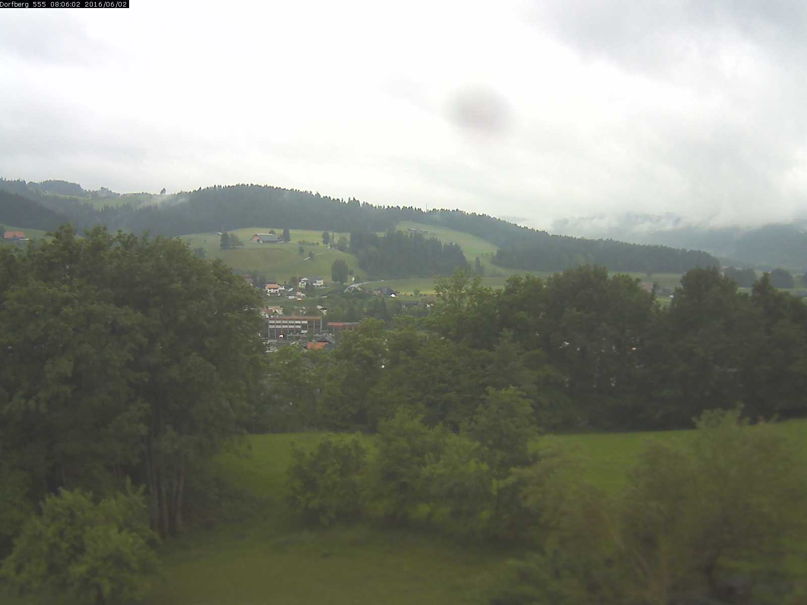 Webcam-Bild: Aussicht vom Dorfberg in Langnau 20160602-080601