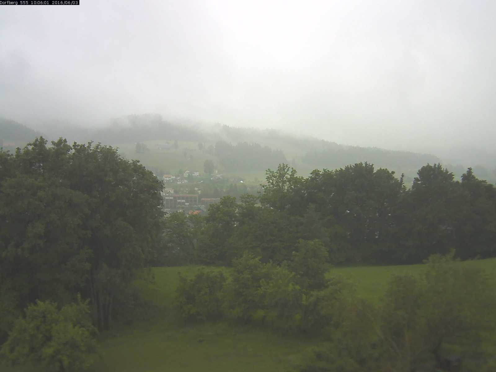 Webcam-Bild: Aussicht vom Dorfberg in Langnau 20160603-100601