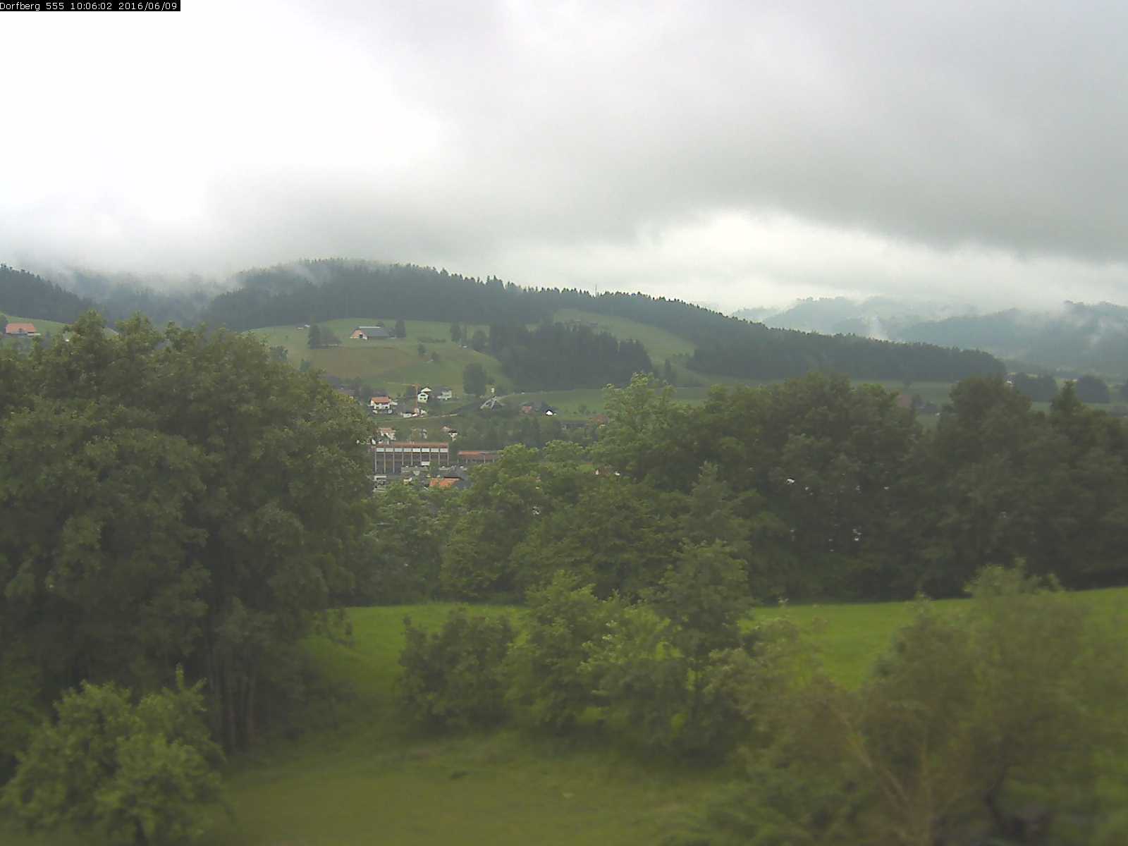 Webcam-Bild: Aussicht vom Dorfberg in Langnau 20160609-100601
