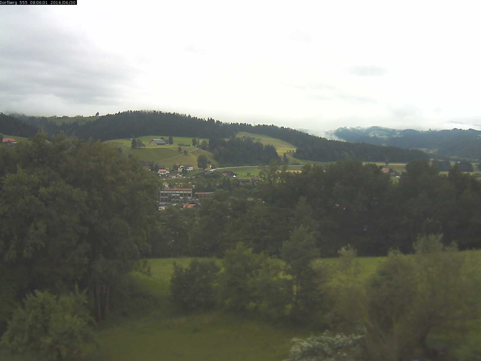 Webcam-Bild: Aussicht vom Dorfberg in Langnau 20160630-080601