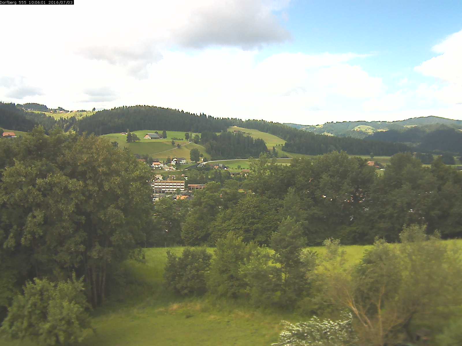 Webcam-Bild: Aussicht vom Dorfberg in Langnau 20160703-100601
