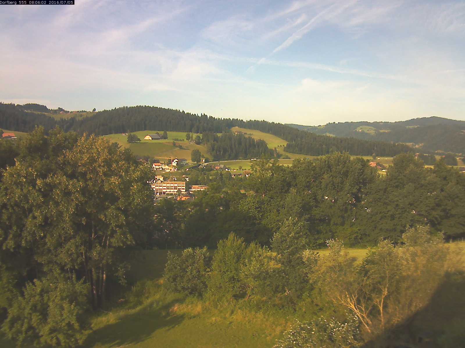 Webcam-Bild: Aussicht vom Dorfberg in Langnau 20160705-080601