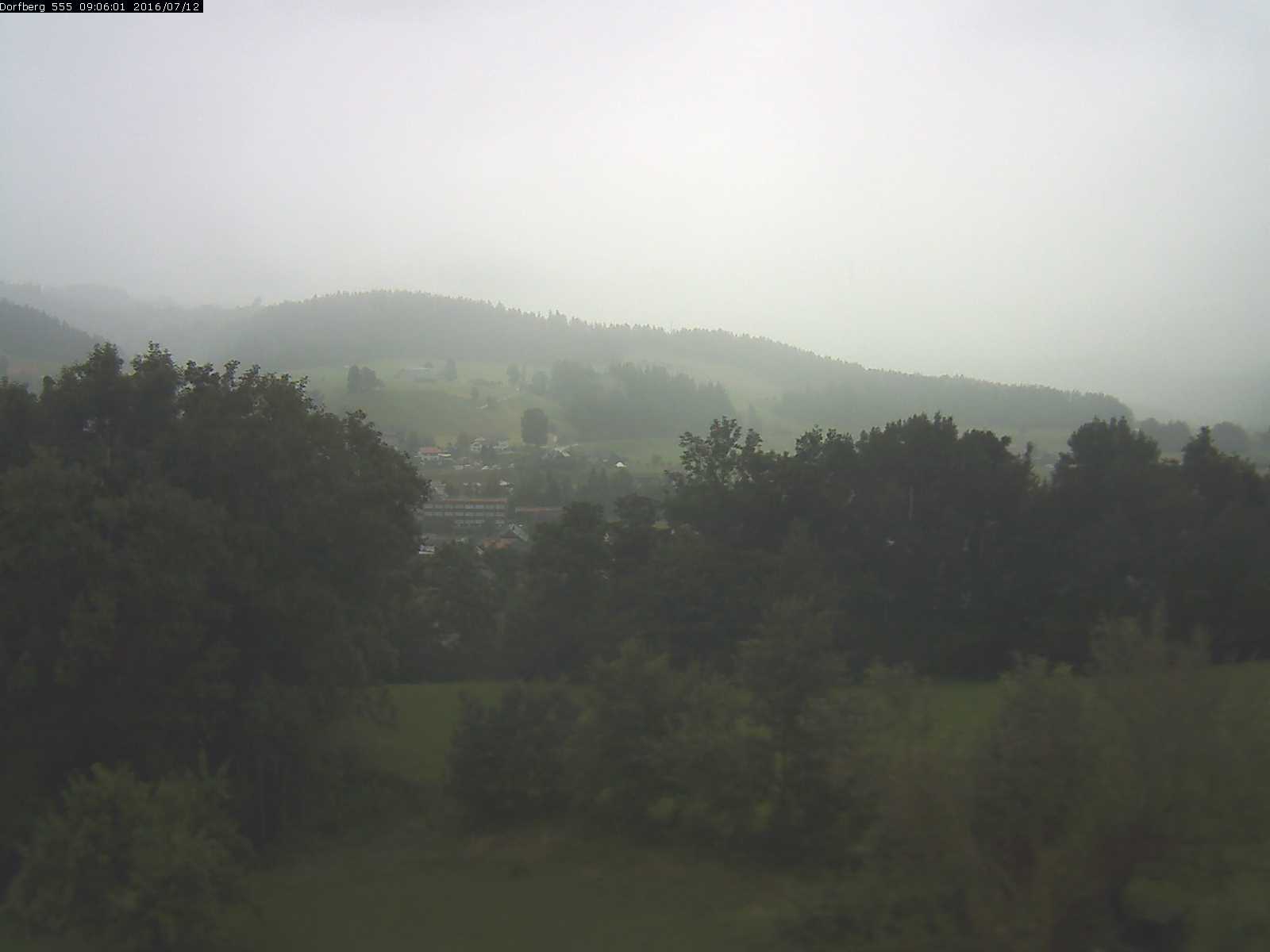 Webcam-Bild: Aussicht vom Dorfberg in Langnau 20160712-090601