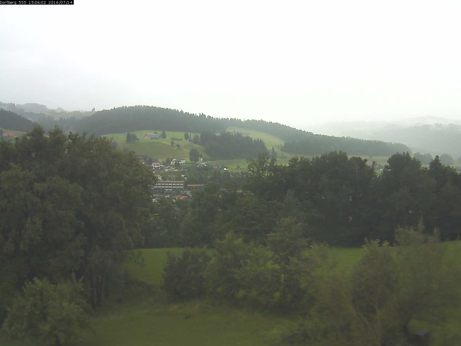Webcam-Bild: Aussicht vom Dorfberg in Langnau 20160714-150601