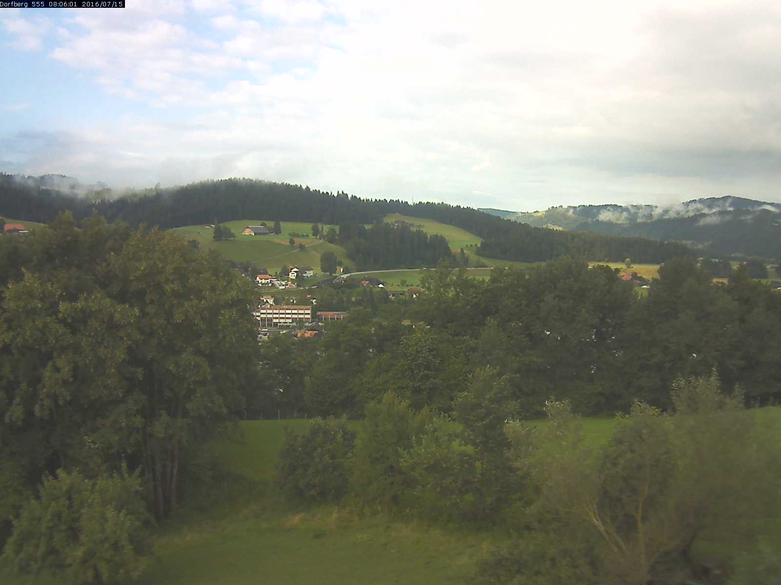 Webcam-Bild: Aussicht vom Dorfberg in Langnau 20160715-080601