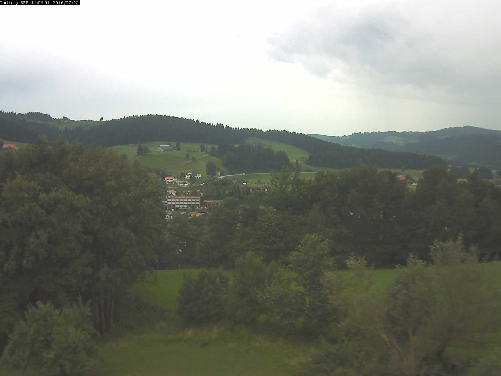 Webcam-Bild: Aussicht vom Dorfberg in Langnau 20160722-110601