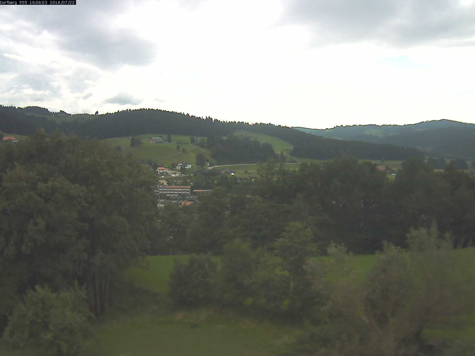 Webcam-Bild: Aussicht vom Dorfberg in Langnau 20160722-160601