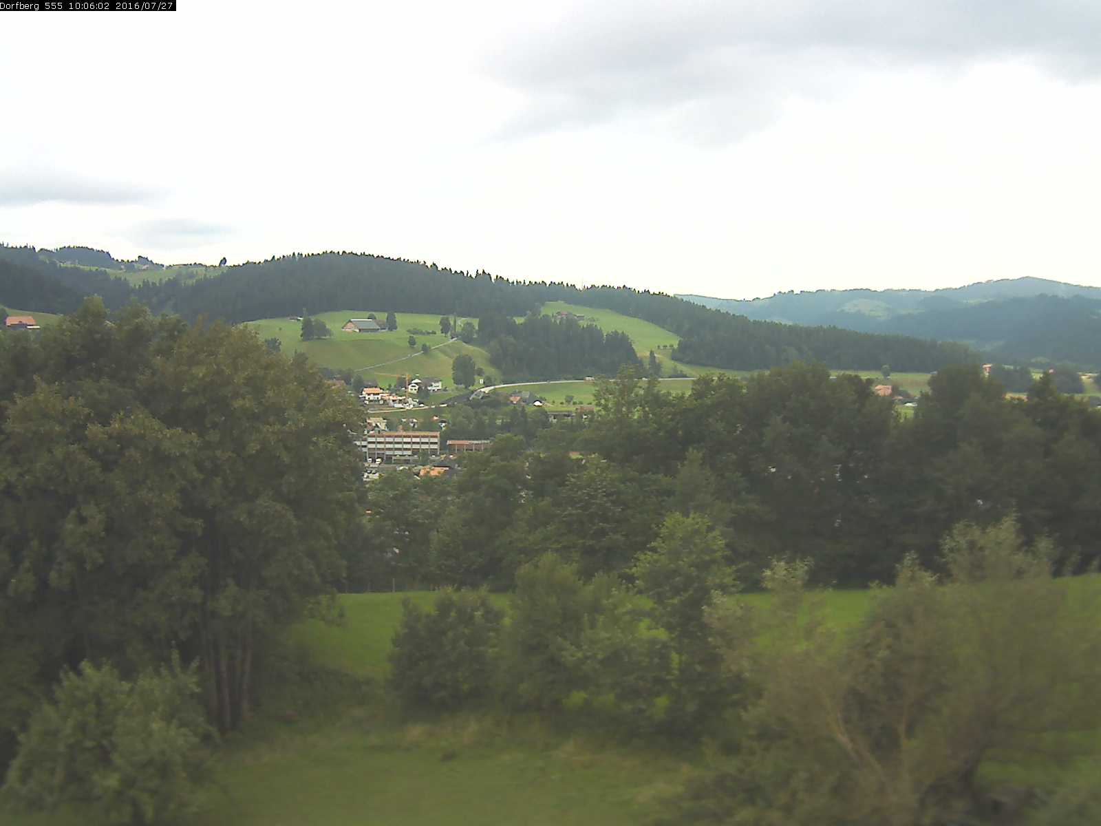 Webcam-Bild: Aussicht vom Dorfberg in Langnau 20160727-100601