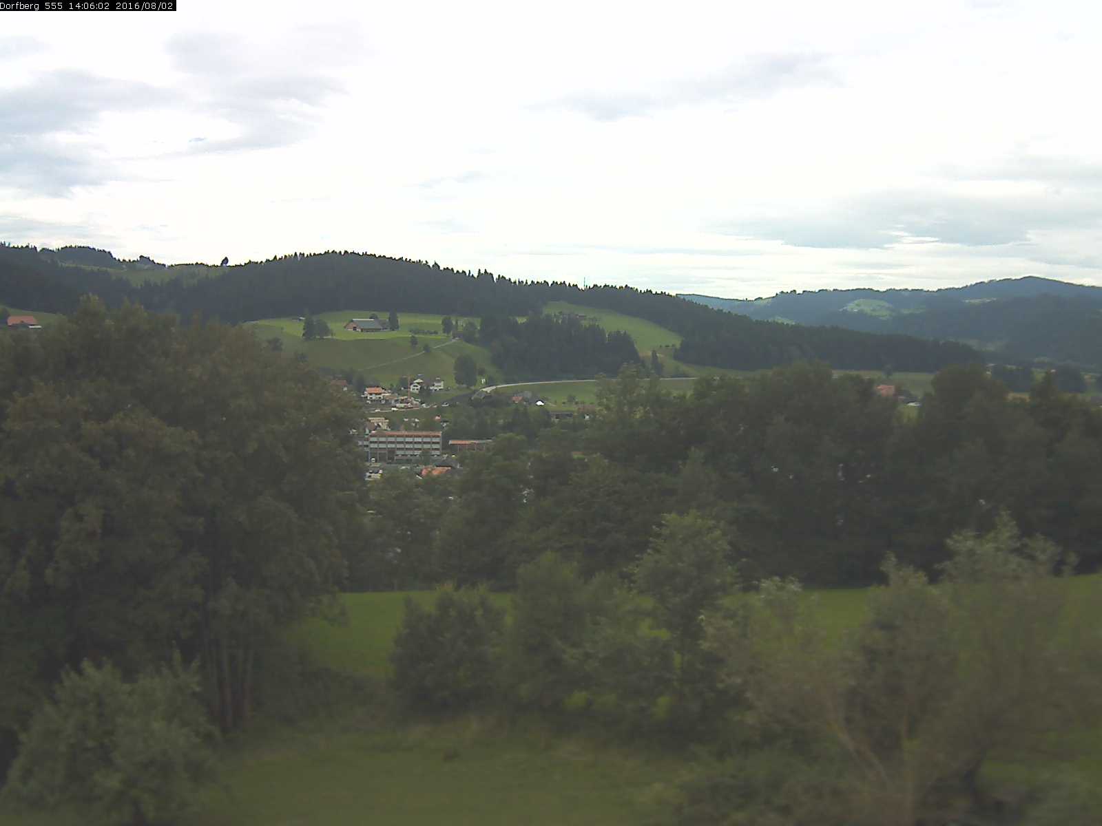 Webcam-Bild: Aussicht vom Dorfberg in Langnau 20160802-140601