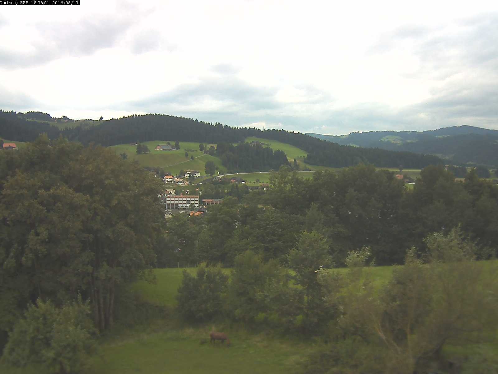 Webcam-Bild: Aussicht vom Dorfberg in Langnau 20160810-180601