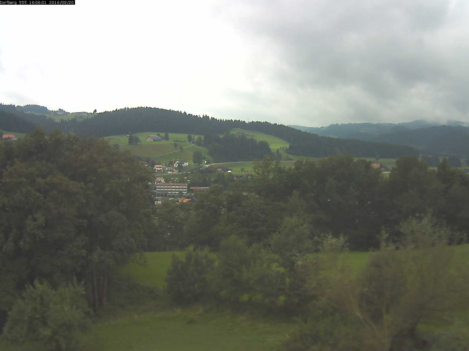 Webcam-Bild: Aussicht vom Dorfberg in Langnau 20160820-160601
