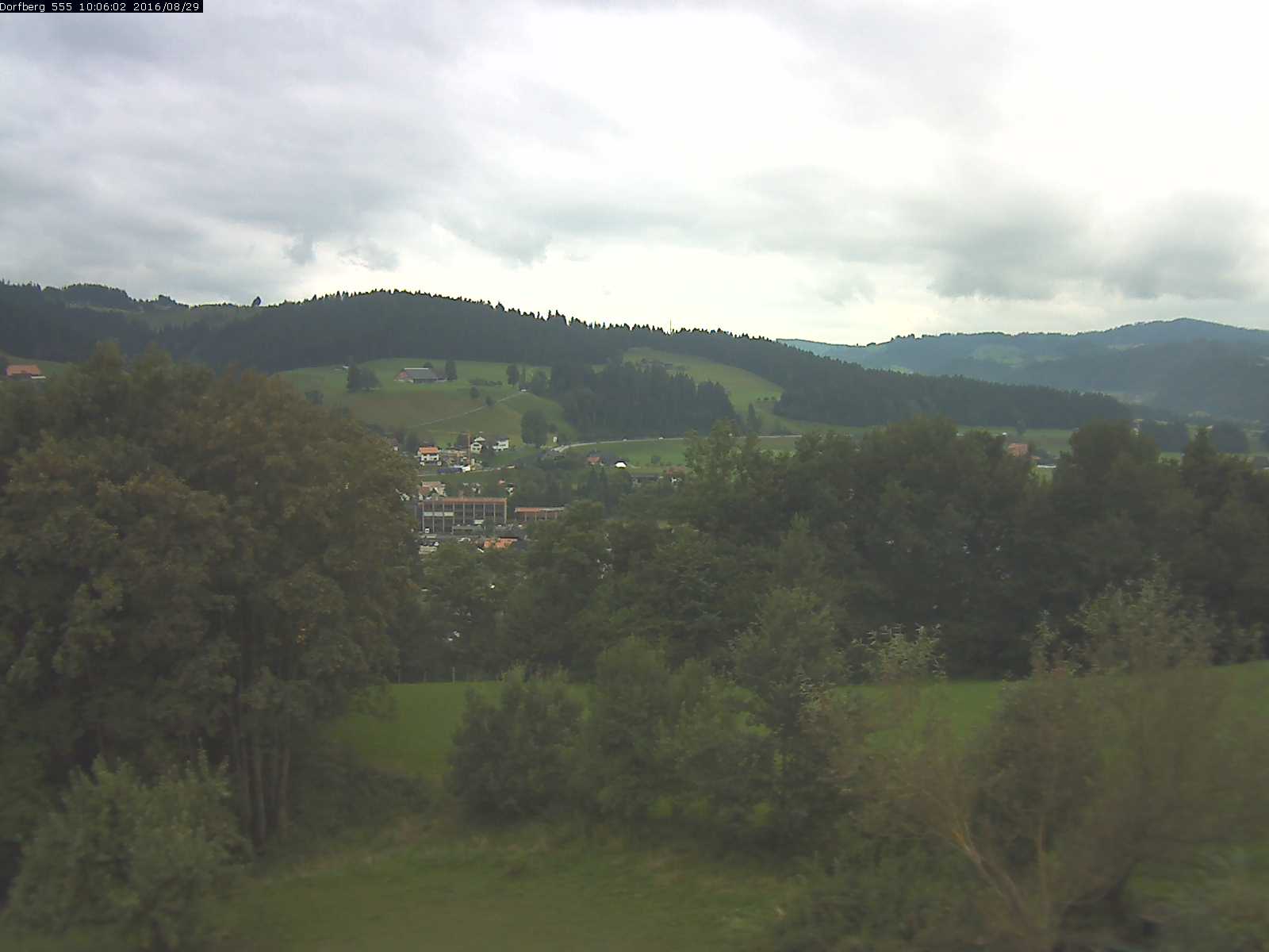 Webcam-Bild: Aussicht vom Dorfberg in Langnau 20160829-100601