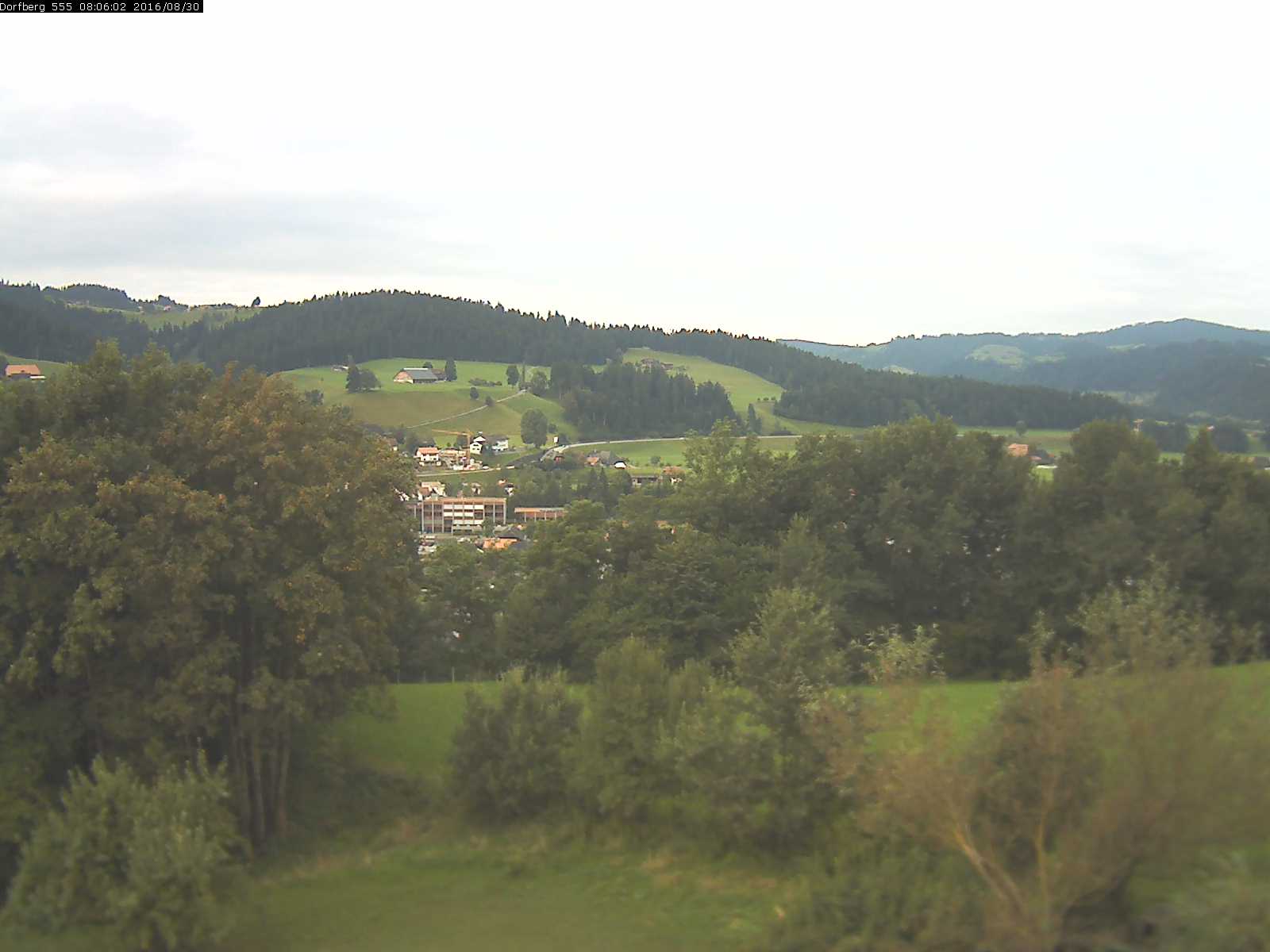 Webcam-Bild: Aussicht vom Dorfberg in Langnau 20160830-080602