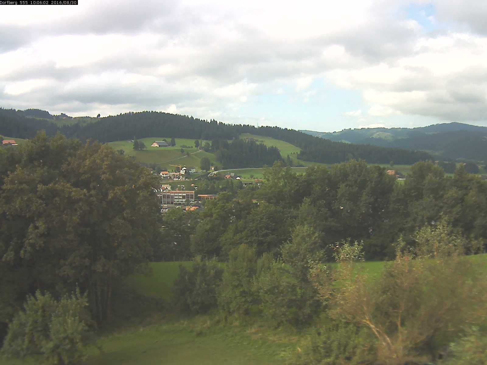 Webcam-Bild: Aussicht vom Dorfberg in Langnau 20160830-100601