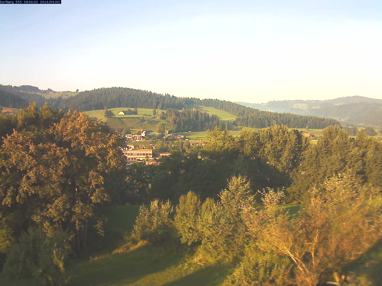 Webcam-Bild: Aussicht vom Dorfberg in Langnau 20160902-080601