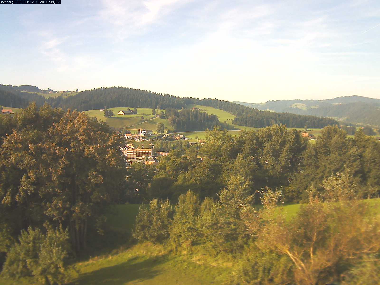Webcam-Bild: Aussicht vom Dorfberg in Langnau 20160902-090601